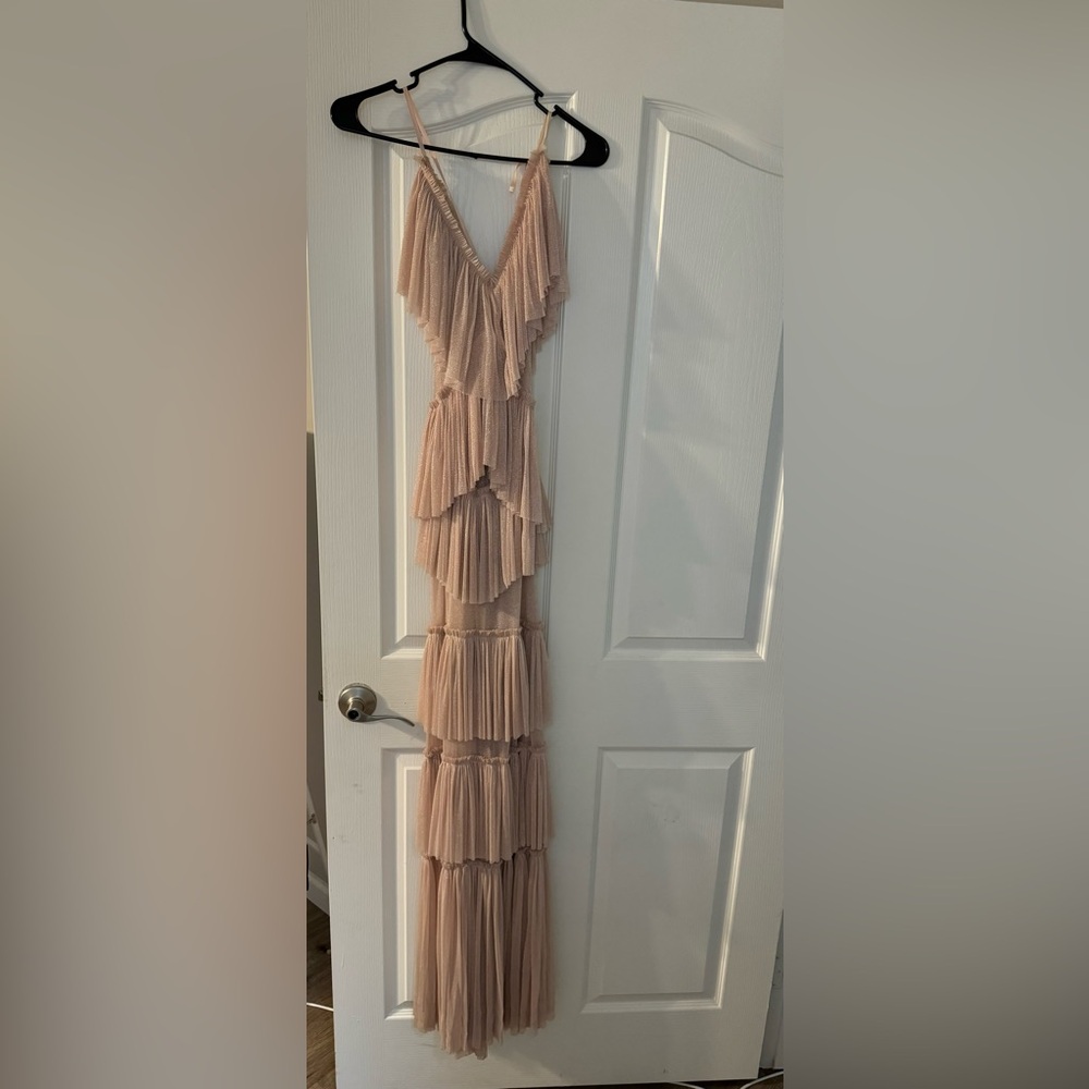 NAT & LIV beautiful dress